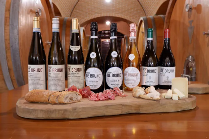 aperitivo degustazione cantina cicchetto durello metodo classico monti lessini sandro de bruno